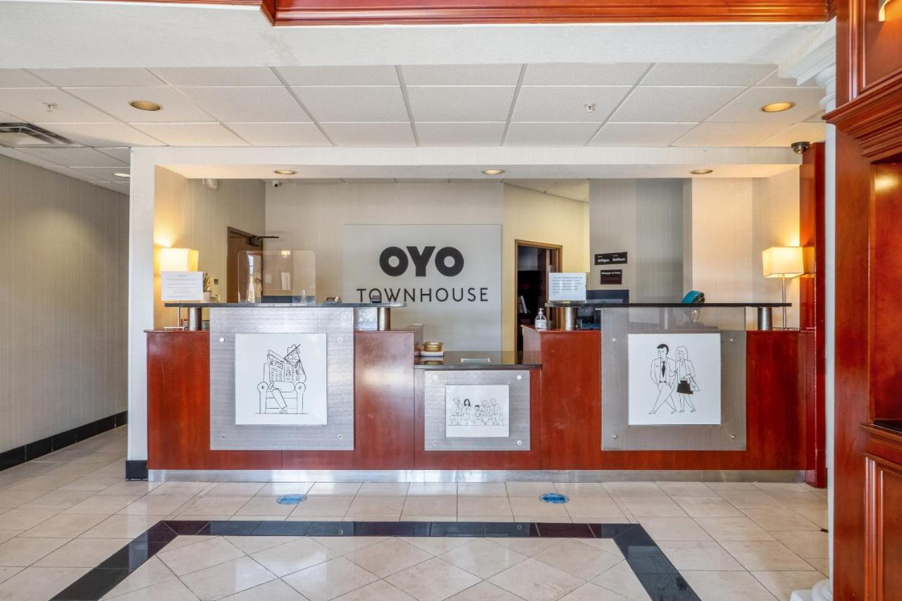 Oyo Townhouse Oklahoma City-Penn Square ภายนอก รูปภาพ